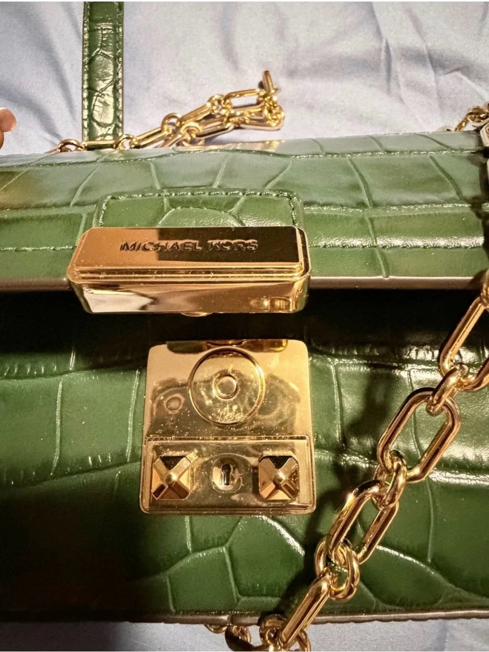 New Michael Kors Green Croc-Embossed Small Crossbody with Gold Chain